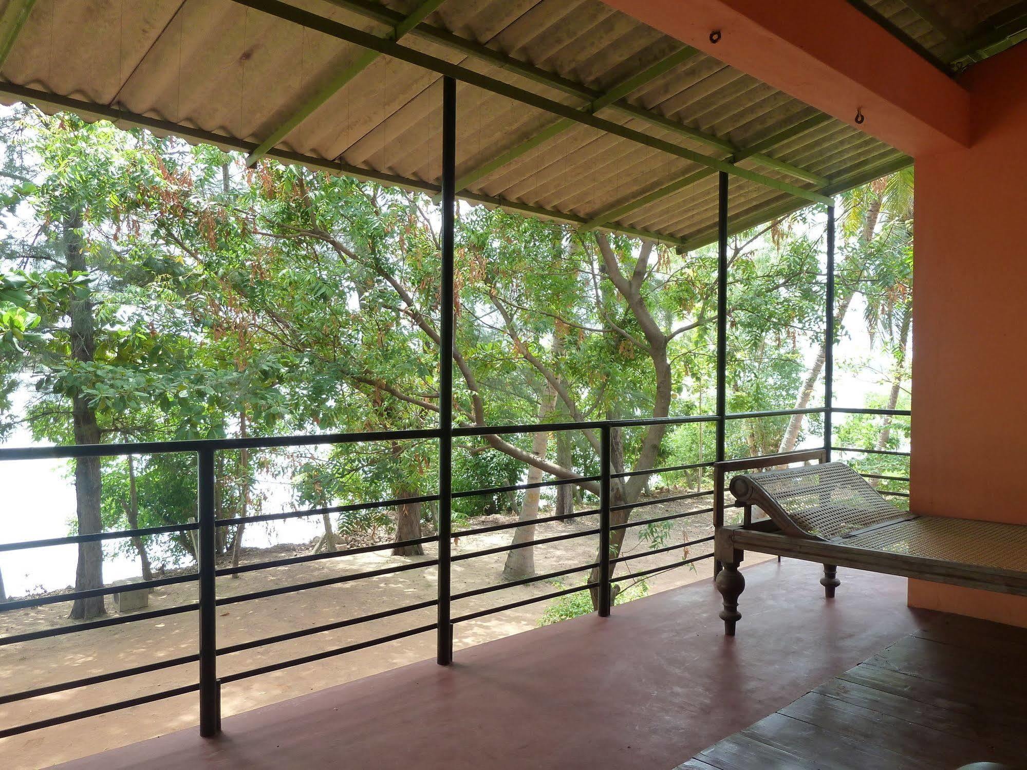 Riviera Resort Batticaloa Ngoại thất bức ảnh